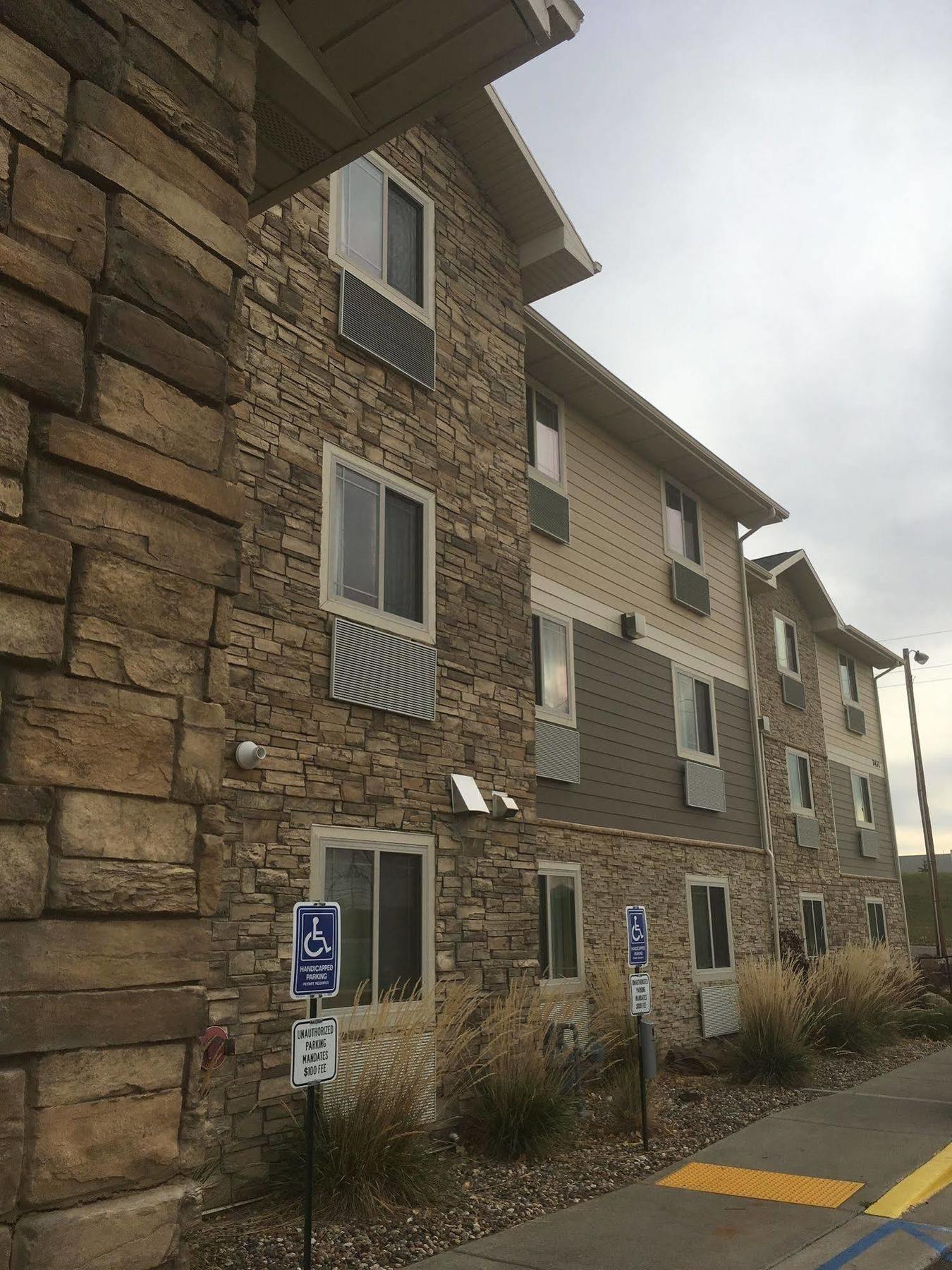 My Place Hotel-Dickinson, Nd Exterior photo